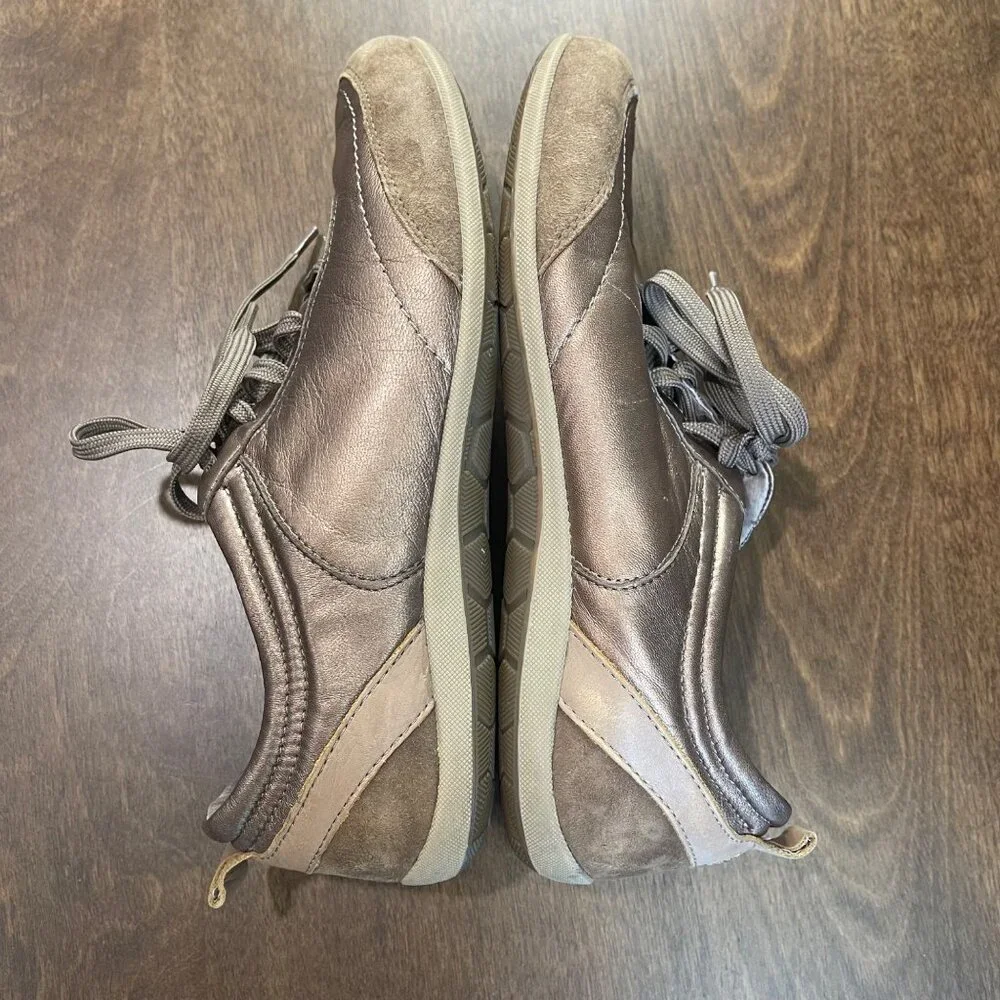 Vionic Willa Leather Sneakers Womens Size 6 Bronze Metallic Lace Up Comfort Shoe